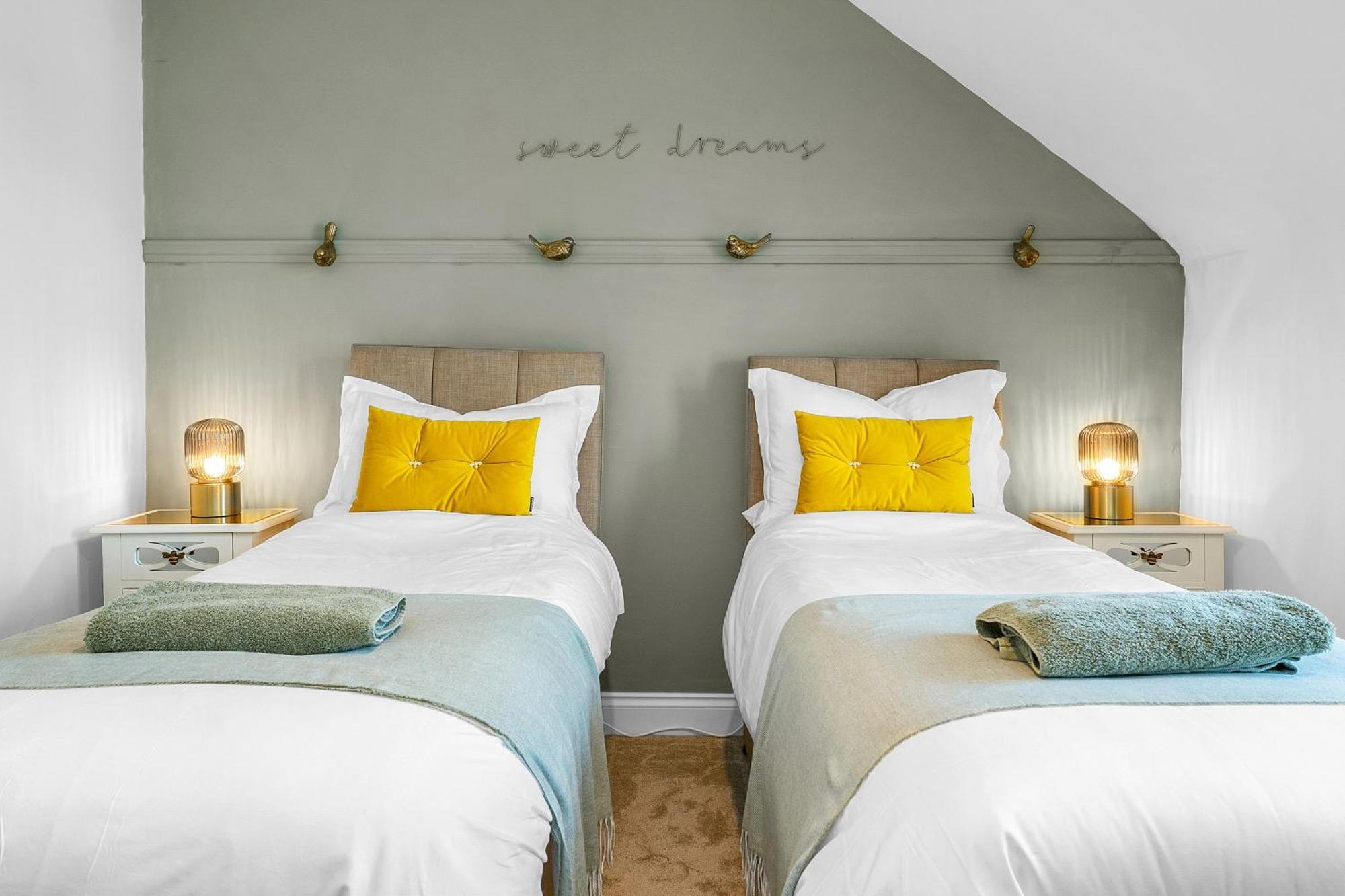 Beeswing, A Victorian Gem In Biggar Villa Exteriör bild